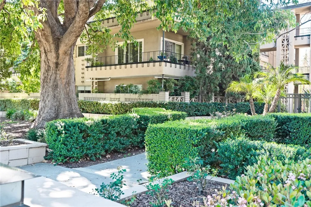 Additional image 37 of 1235 S Orange Grove Boulevard Unit 1, Pasadena, CA 91105