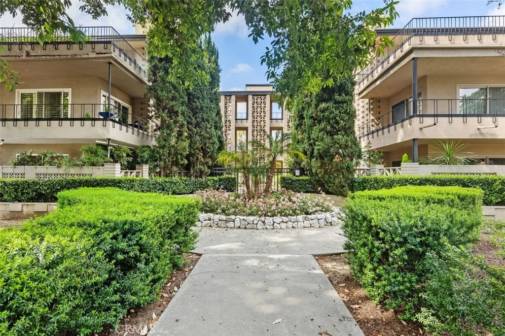 Additional image 34 of 1235 S Orange Grove Boulevard Unit 1, Pasadena, CA 91105