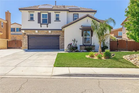 36425 Eveningside Drive, Palmdale, CA MLS: SR25100978