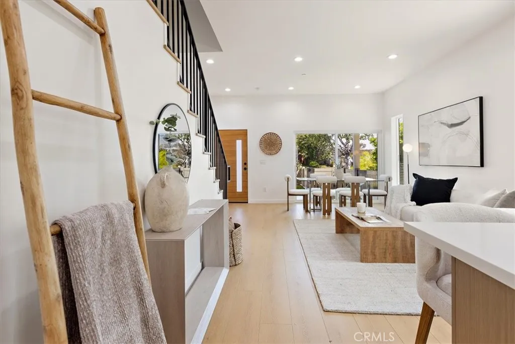 Additional image 60 of 642 E Fairview Boulevard Unit A, Inglewood, CA 90302