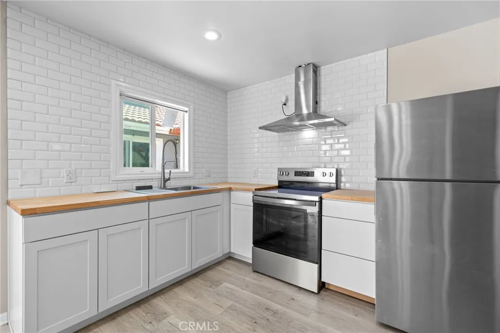 Additional image 77 of 40723 Via Honrado, Palmdale, CA 93551