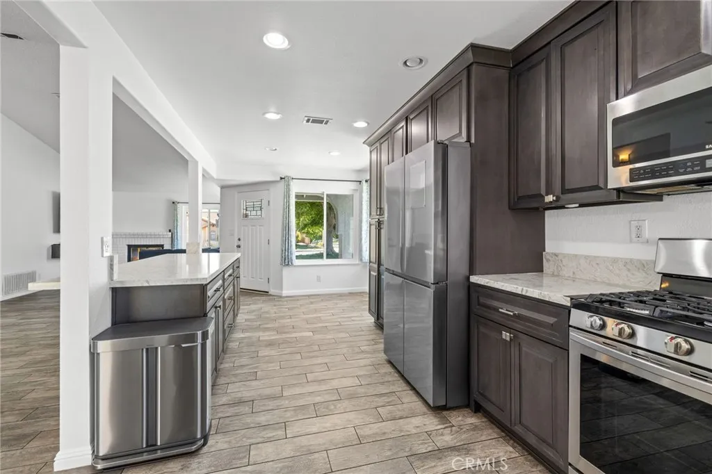 Additional image 55 of 40723 Via Honrado, Palmdale, CA 93551