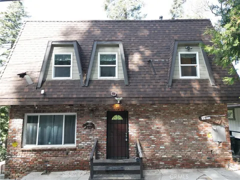 28224 Larchmont Lane, Lake Arrowhead, CA MLS: CV25037635