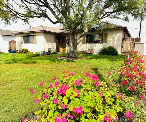 661 W Robert Avenue, Oxnard, CA MLS: DW25054652