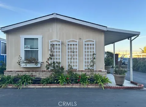 1660 Whittier Avenue Unit 17, Costa Mesa, CA 92627 - MLS#: OC24240388