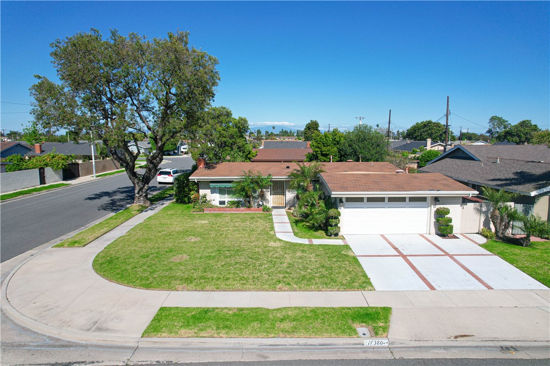 17380 Palm St, Fountain Valley, CA 92708 - MLS#: PW23075318