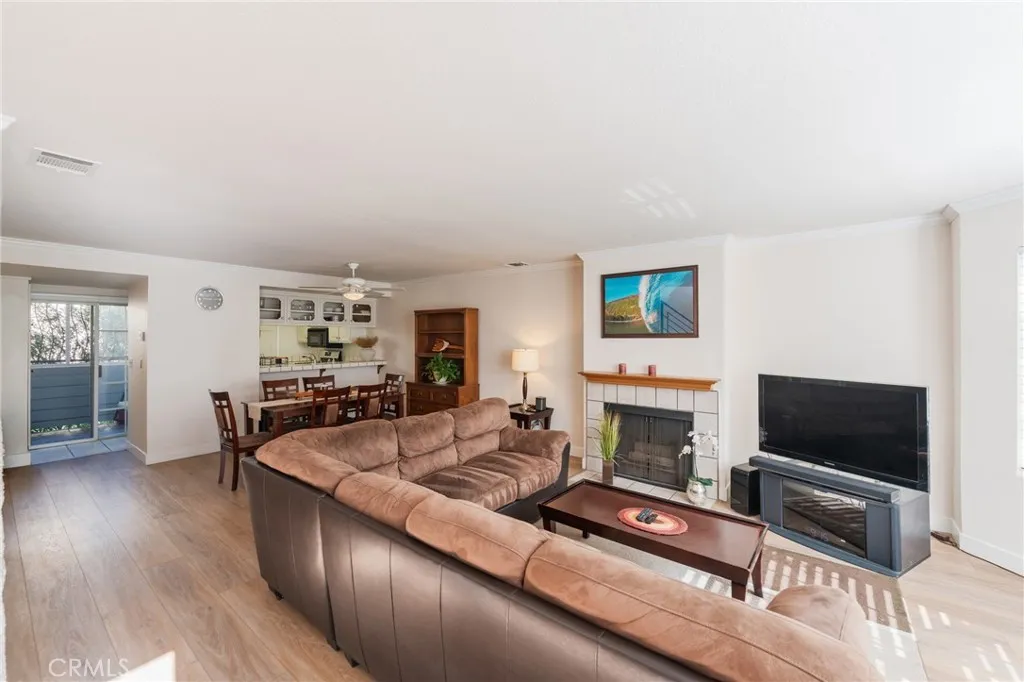 Additional image 6 of 315 N Winnipeg Place Unit I, Long Beach, CA 90814