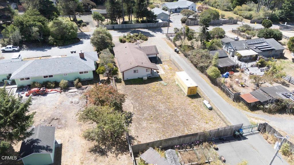 31420 Fort Bragg Sherwood Rd, Fort Bragg, CA 95437