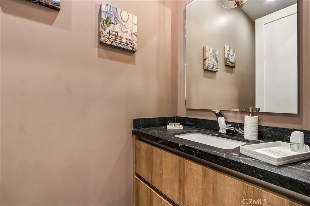 Additional image 20 of 17812 Bromley Court, Encino, CA 91316