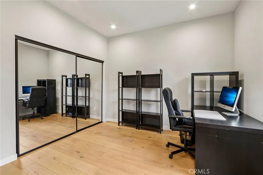 Additional image 61 of 17812 Bromley Court, Encino, CA 91316