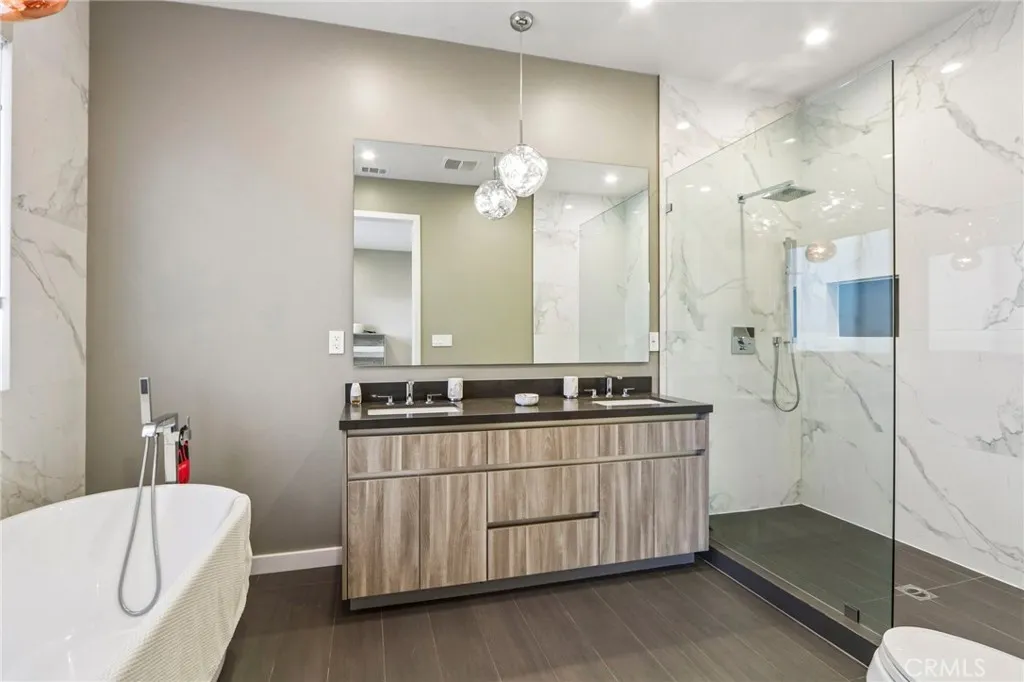 Additional image 63 of 17812 Bromley Court, Encino, CA 91316