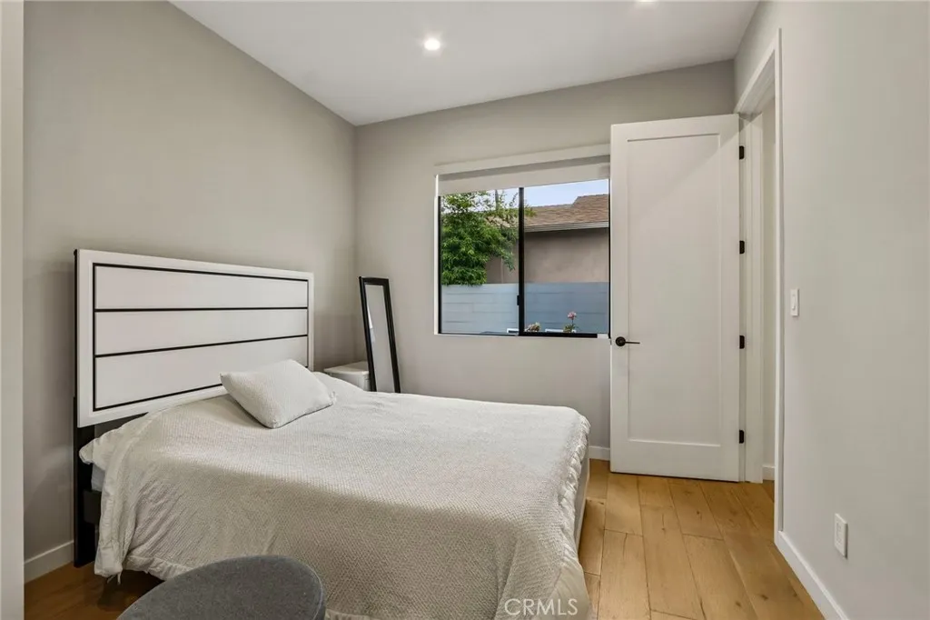 Additional image 56 of 17812 Bromley Court, Encino, CA 91316