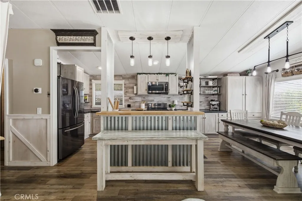 Additional image 17 of 45465 25th Street E Unit 11, Lancaster, CA 93535