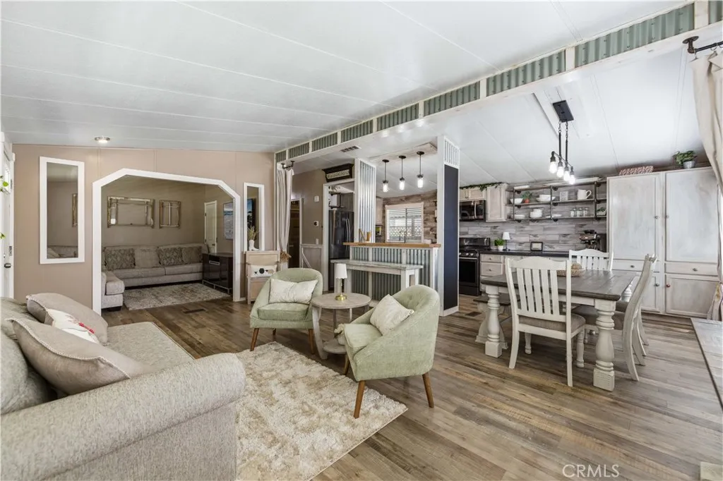 Additional image 53 of 45465 25th Street E Unit 11, Lancaster, CA 93535