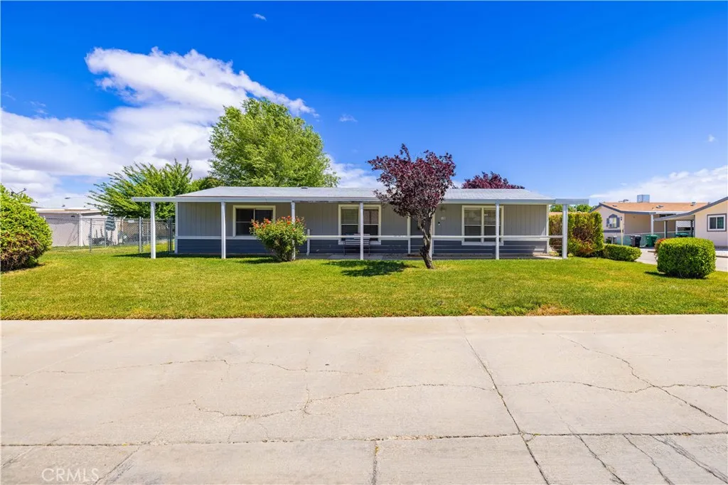 Additional image 2 of 45465 25th Street E Unit 11, Lancaster, CA 93535