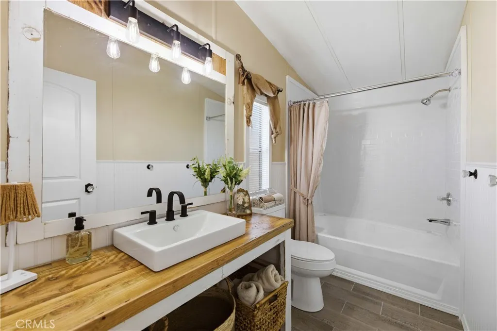 Additional image 76 of 45465 25th Street E Unit 11, Lancaster, CA 93535