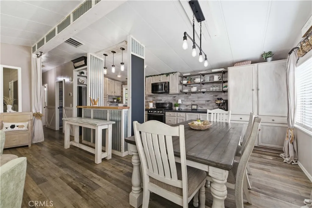 Additional image 55 of 45465 25th Street E Unit 11, Lancaster, CA 93535