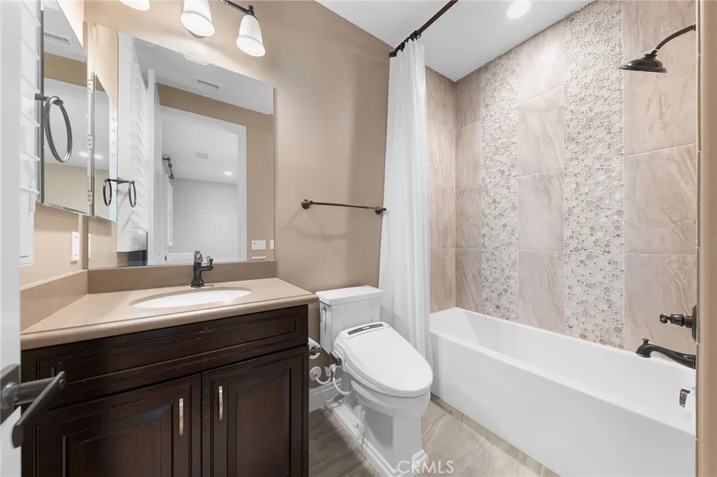Additional image 37 of 55 Fenway, Irvine, CA 92620