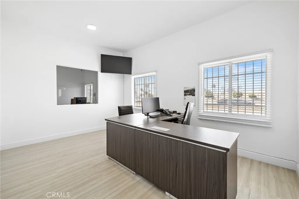 Additional image 44 of 5017 Telegraph Road, Los Angeles, CA 90022