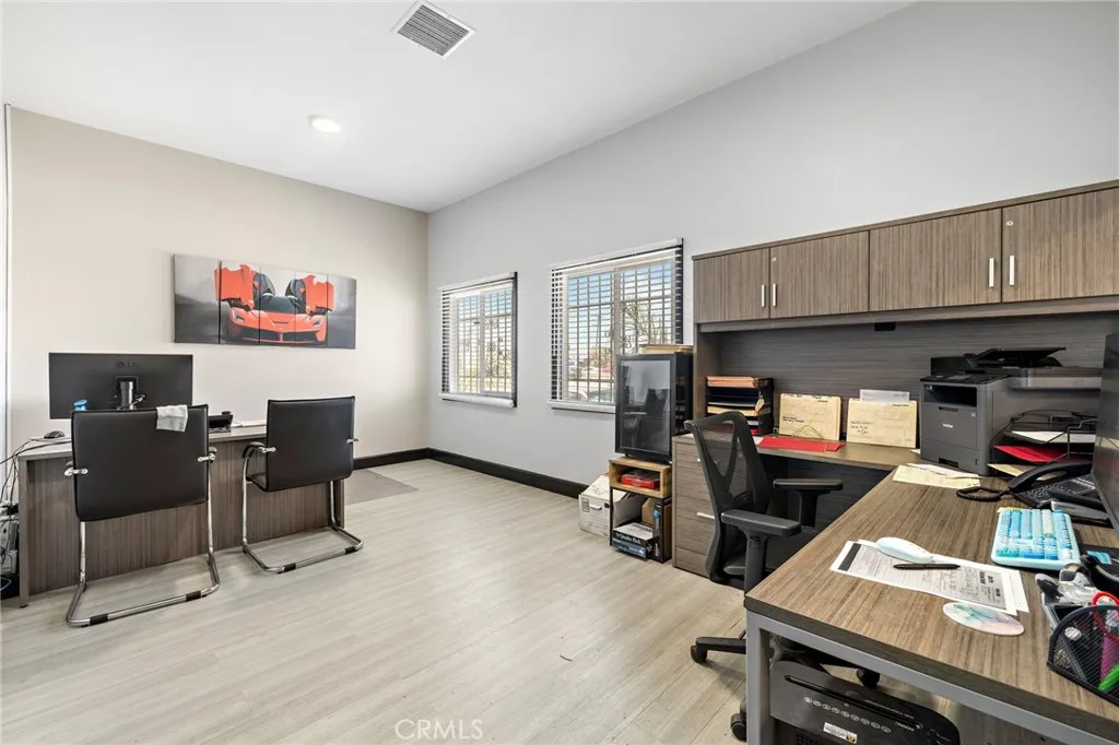 Additional image 37 of 5017 Telegraph Road, Los Angeles, CA 90022