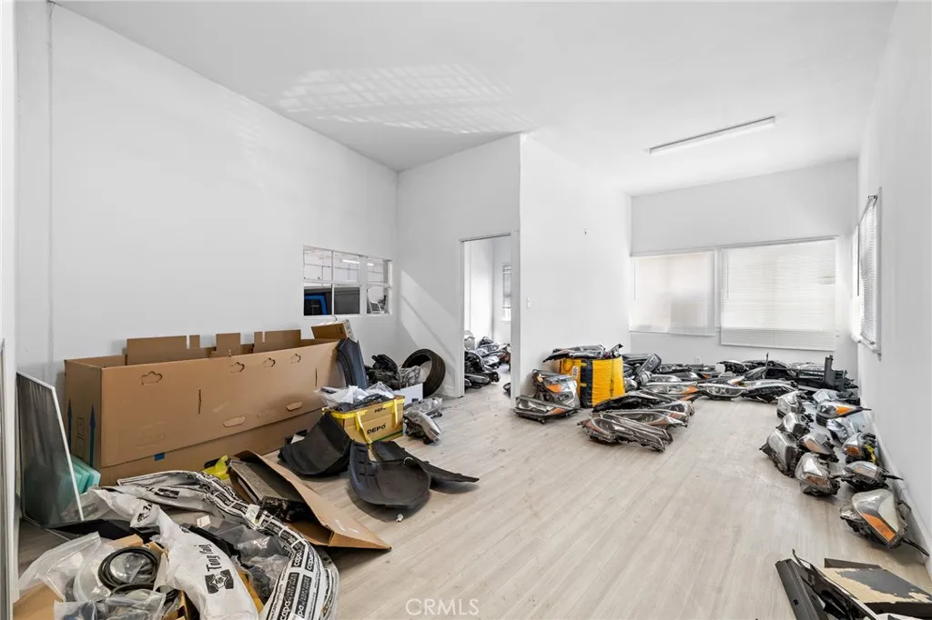 Additional image 17 of 5017 Telegraph Road, Los Angeles, CA 90022