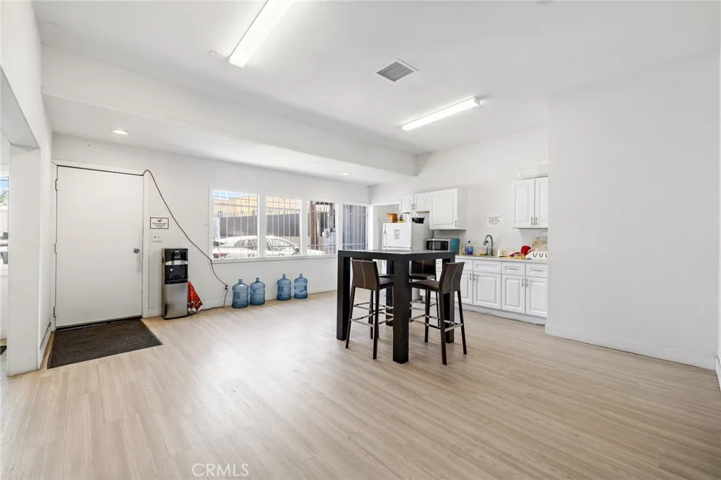 Additional image 10 of 5017 Telegraph Road, Los Angeles, CA 90022