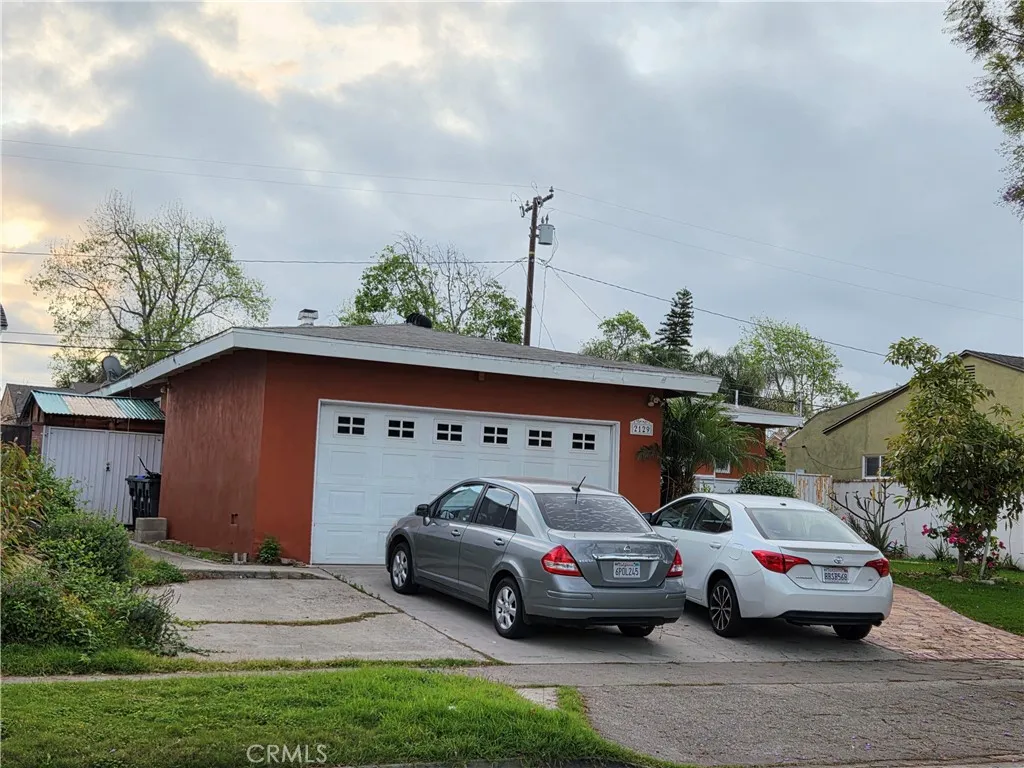 Additional image 27 of 2129 N Poplar St, Santa Ana, CA 92706