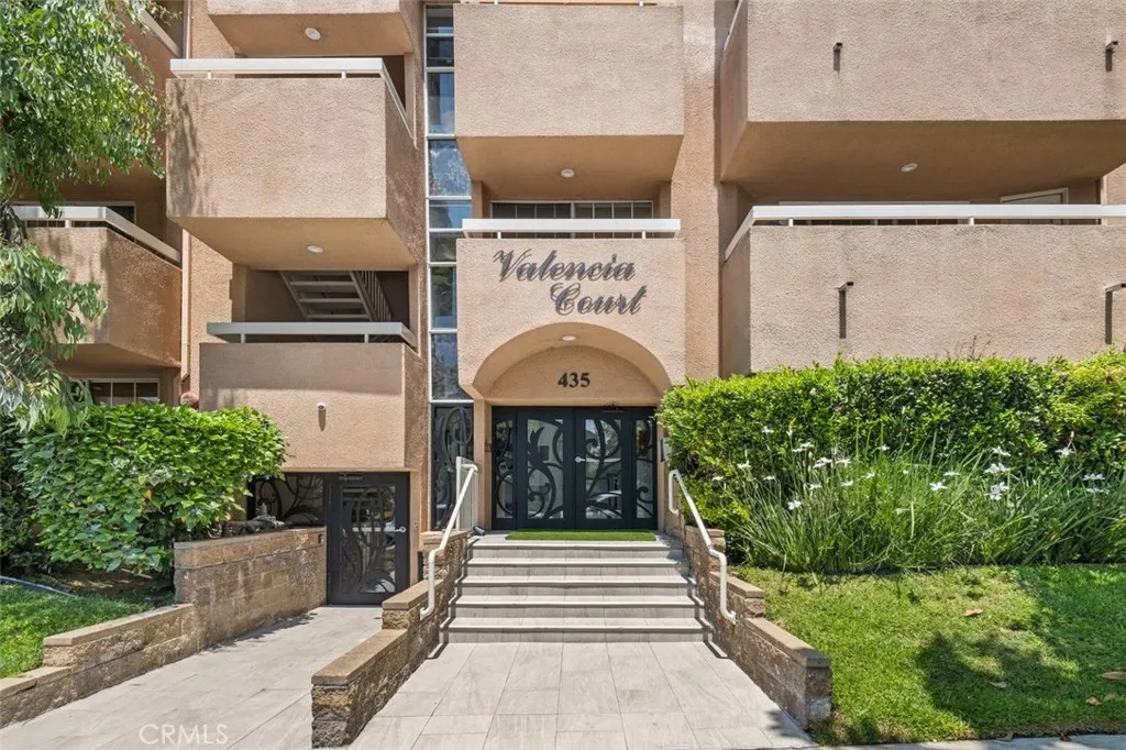 435 E Valencia Avenue Unit 105, Burbank, CA 91501