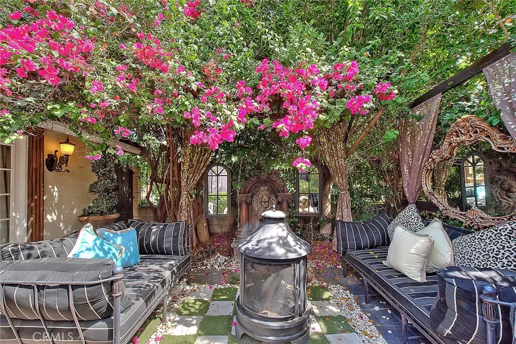 Additional image 71 of 17419 Cohasset St, Lake Balboa, CA 91406