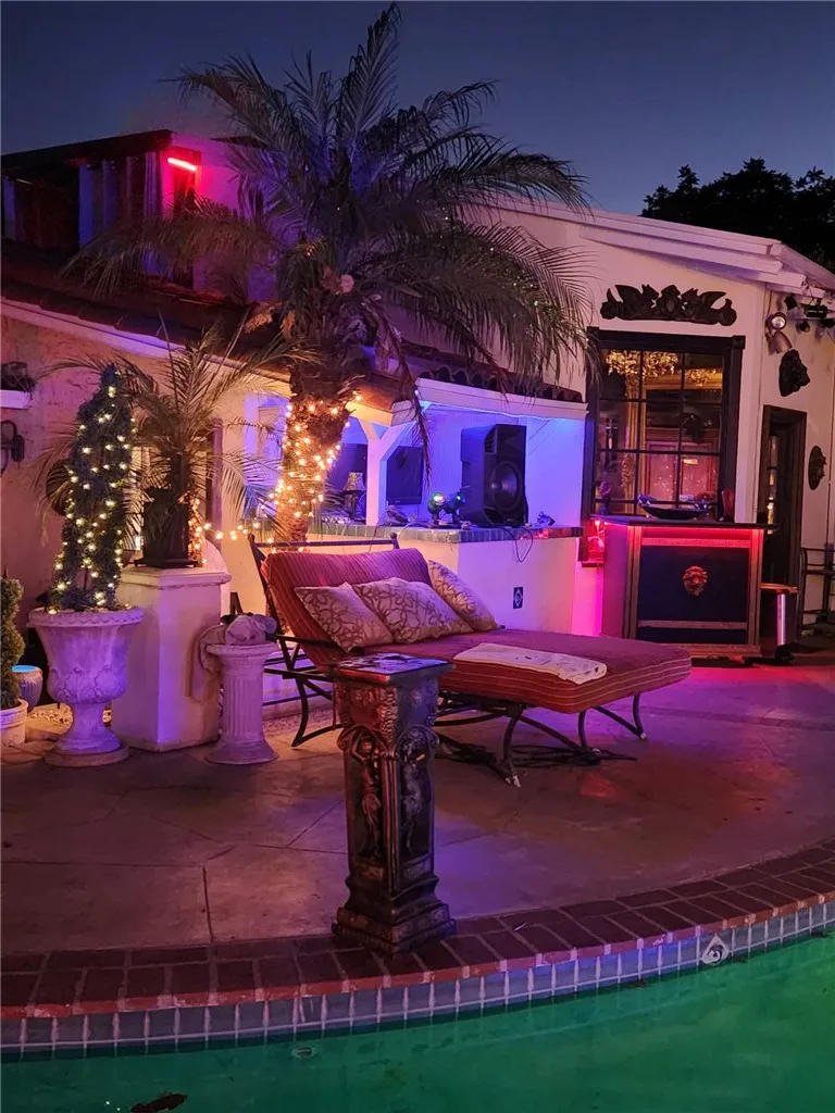 Additional image 130 of 17419 Cohasset St, Lake Balboa, CA 91406