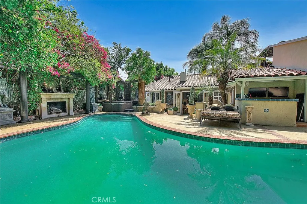 Additional image 45 of 17419 Cohasset St, Lake Balboa, CA 91406