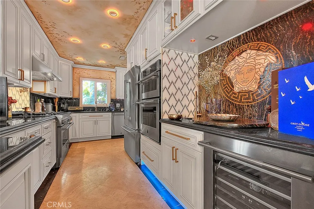 Additional image 88 of 17419 Cohasset St, Lake Balboa, CA 91406