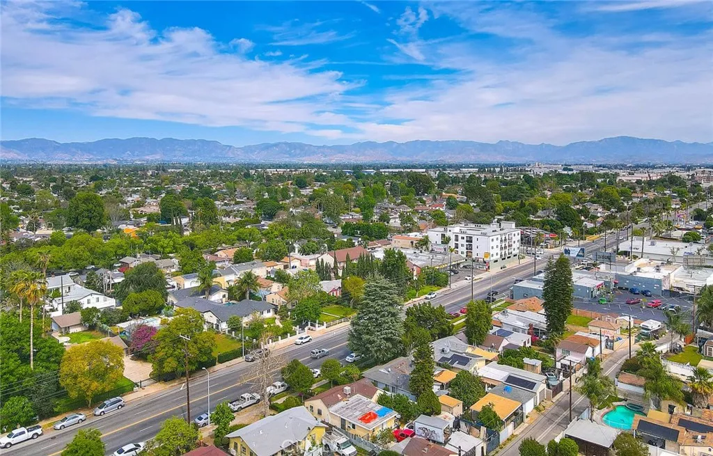 Additional image 111 of 17419 Cohasset St, Lake Balboa, CA 91406