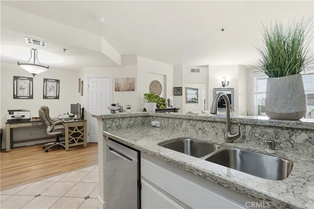 Additional image 9 of 535 Magnolia Ave Unit 113, Long Beach, CA 90802