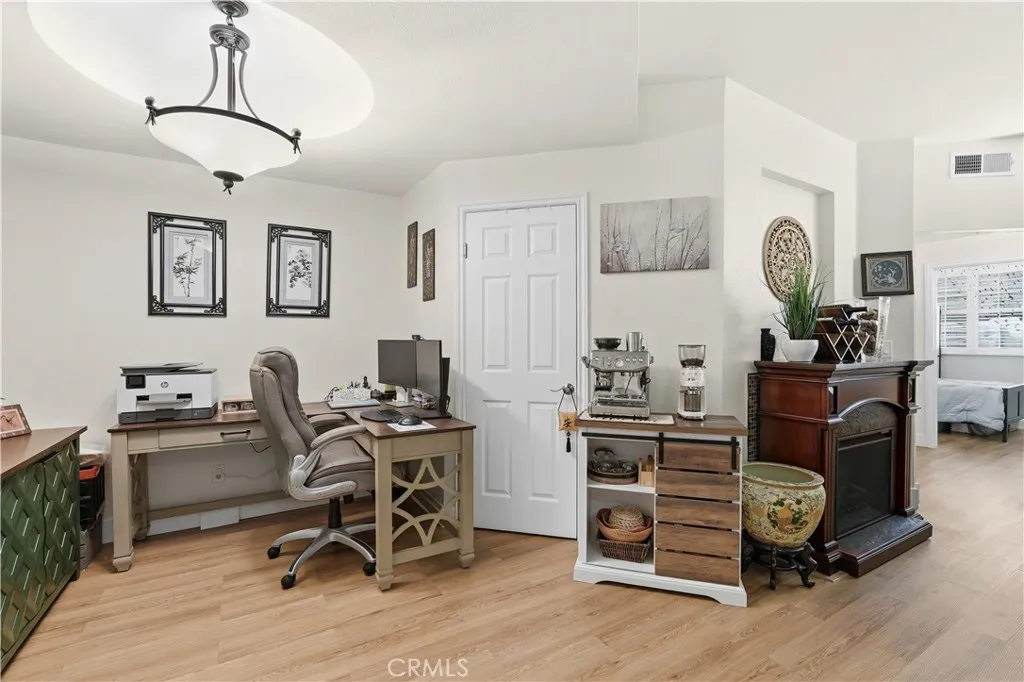 Additional image 10 of 535 Magnolia Ave Unit 113, Long Beach, CA 90802