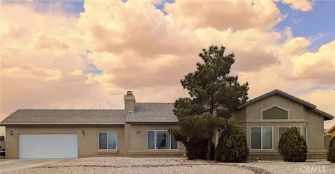 22132 Esaws Road, Apple Valley, CA MLS: TR25109529