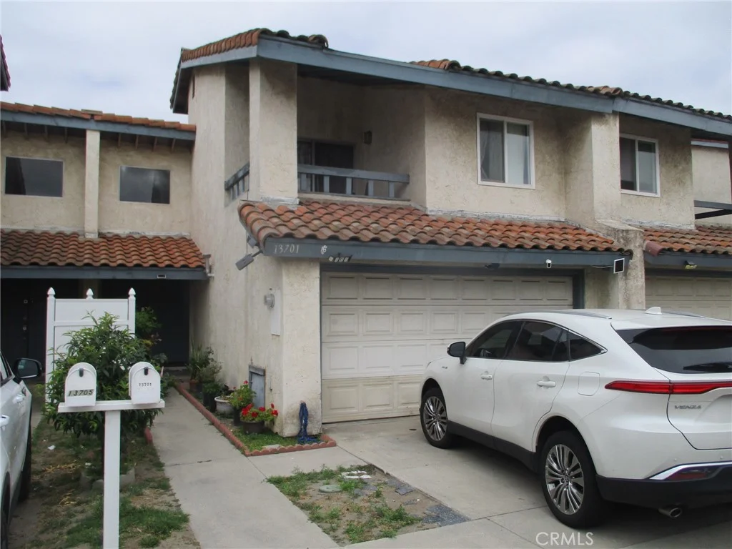 13701 Locust Cir, Westminster, CA 92683