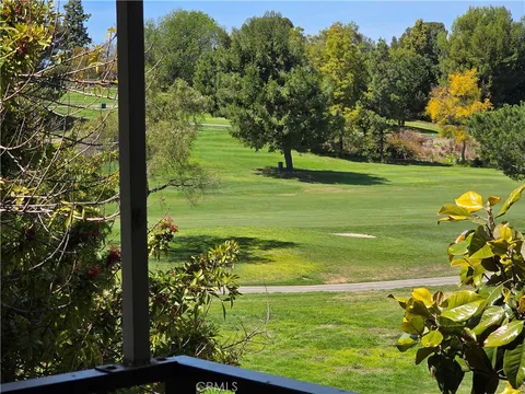 2388 Via Mariposa W Unit 3E, Laguna Woods, CA 92637 - MLS#: OC25062423