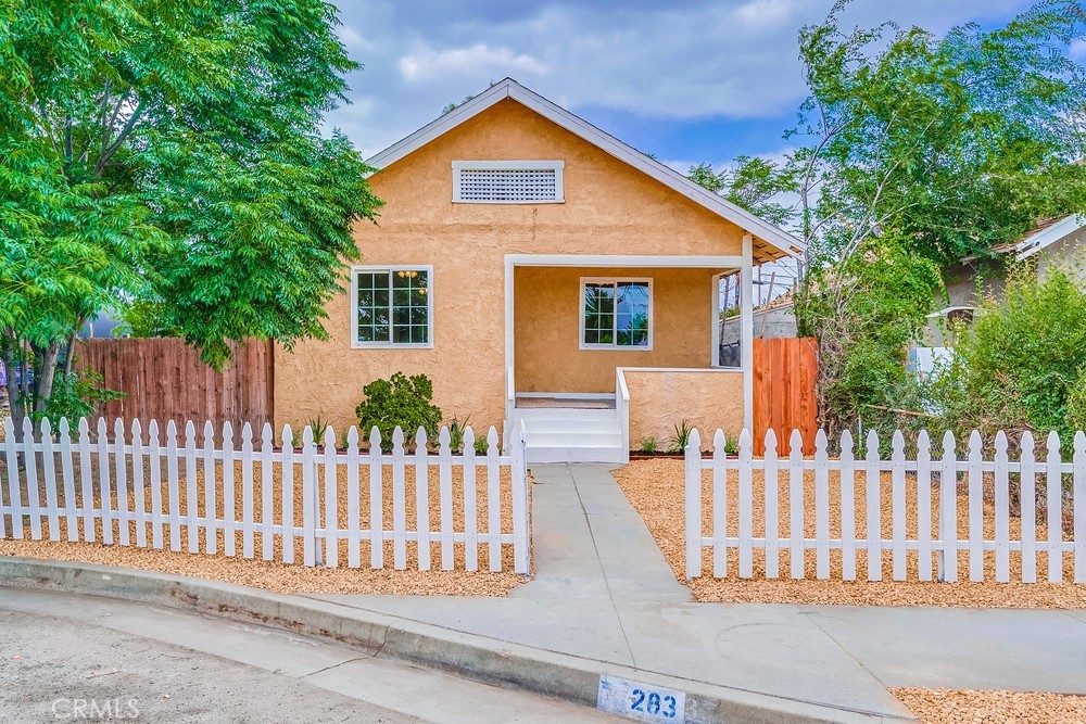 283 W C Street, Colton, CA 92324 - MLS#: DW23095171