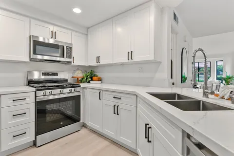 Property image for 1630 Dimas Court, Azusa, CA 91702