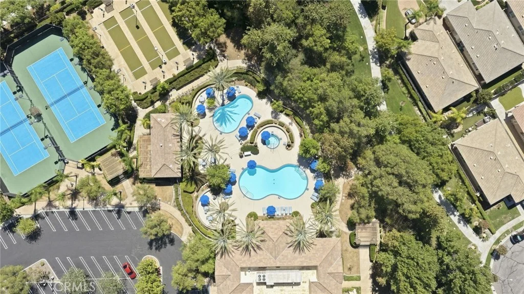 1919 Rodeo Dr, Hemet, CA 92545