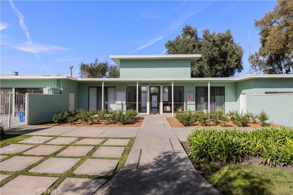 Additional image 63 of 5528 Village Green, Los Angeles, CA 90016