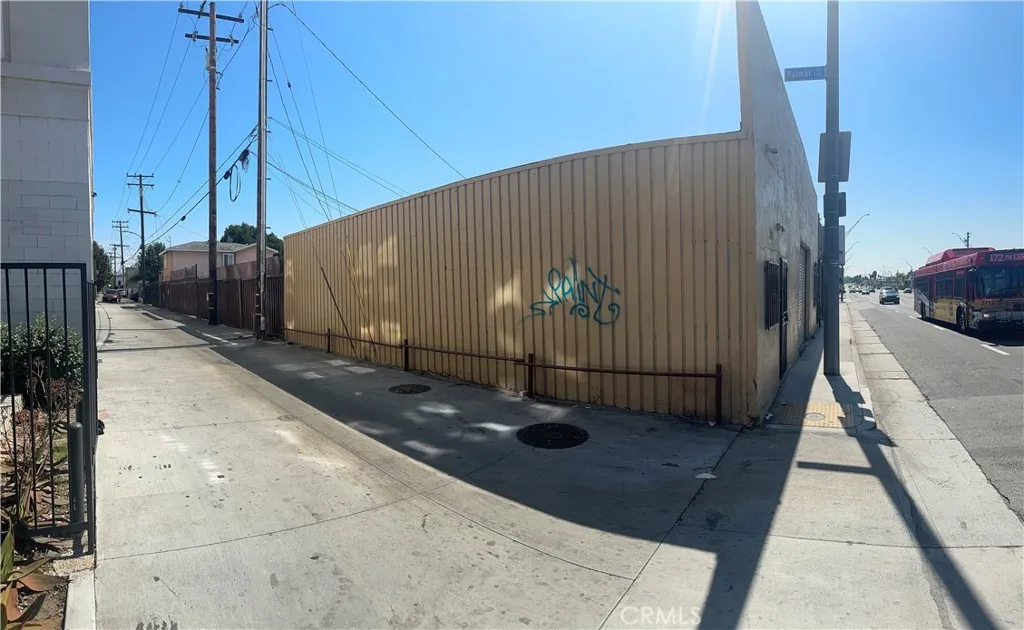 228 E Pacific Coast Hwy  