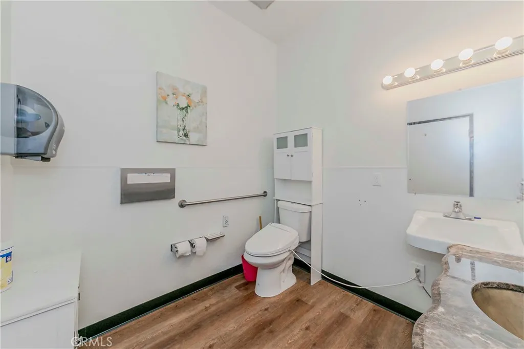 Additional image 54 of 702 W Holt Avenue, Pomona, CA 91768