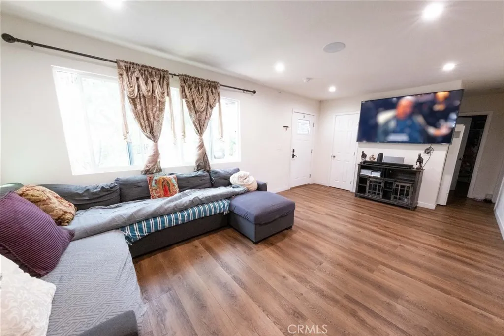 Additional image 16 of 15719 Romar Street, North Hills, CA 91343