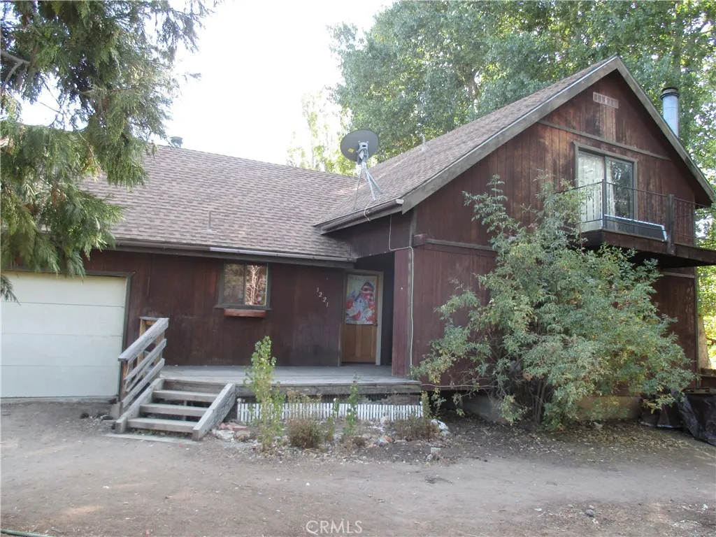 1221 Snowline Drive, Frazier Park, CA 93225