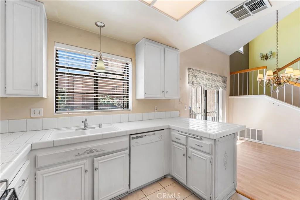 Additional image 70 of 38242 7th St W, Palmdale, CA 93551