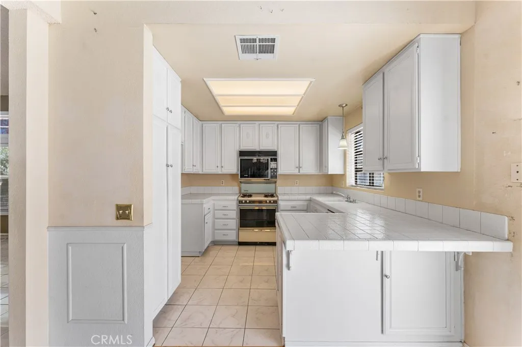 Additional image 19 of 38242 7th St W, Palmdale, CA 93551