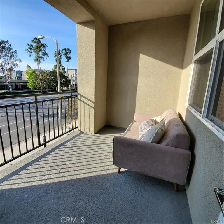 2218 Synergy Ave, Irvine, CA 92614
