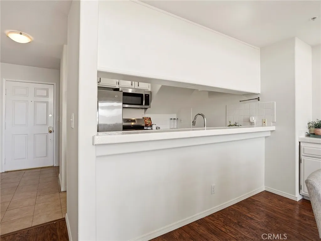 Additional image 14 of 11044 Acama Street Unit 302, Studio City, CA 91602